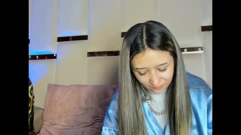 ANGEL AND TEFY online show from April 14, 2026, 4:35 pm