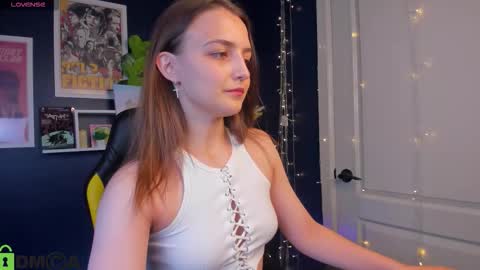 Ann online show from October 12, 2025, 2:10 am