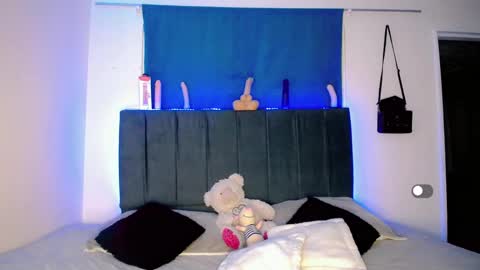 Snapshot of anna_dollss_ chatting on November 7, 2025, 3:17 am Anailyn figueroa online show from November 7, 2025, 3:17 am