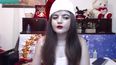 Snapshot of anna_lwice chatting on December 29, 2024, 5:44 pm Ana online show from December 29, 2024, 5:44 pm