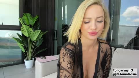 Anna online show from January 20, 2025, 2:22 am