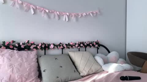 Anna online show from April 1, 2026, 3:51 am