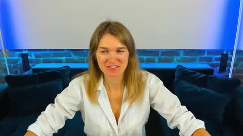 Snapshot of annabel_xxx chatting on October 25, 2025, 6:10 am Annabel online show from October 25, 2025, 6:10 am