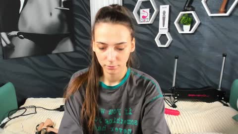 Snapshot of annabishop chatting on January 31, 2025, 6:35 am annabishop online show from January 31, 2025, 6:35 am