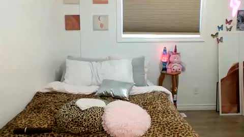 annadelrae444 online show from January 16, 2026, 6:56 pm