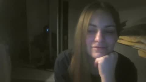 Snapshot of annadiamond1 chatting on October 6, 2025, 9:56 pm annadiamond1 online show from October 6, 2025, 9:56 pm