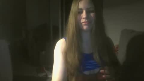 Snapshot of annadiamond1 chatting on October 13, 2025, 10:32 pm annadiamond1 online show from October 13, 2025, 10:32 pm