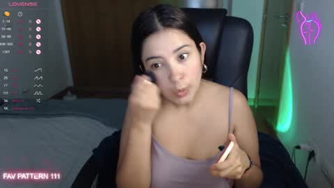 Snapshot of annadolll chatting on December 11, 2024, 10:49 pm OF twitter annadangerx pornhub online show from December 11, 2024, 10:49 pm