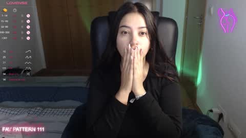 Snapshot of annadolll chatting on December 29, 2024, 10:01 am OF twitter annadangerx pornhub online show from December 29, 2024, 10:01 am