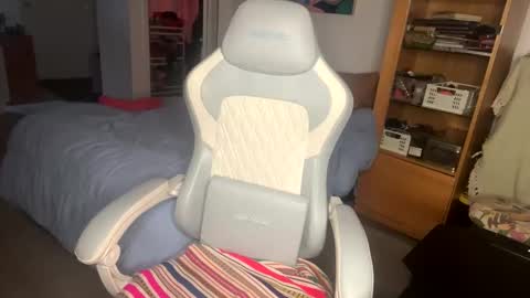 annaonme online show from March 12, 2026, 1:23 am