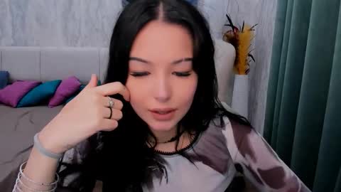 Anna online show from October 13, 2025, 8:25 am