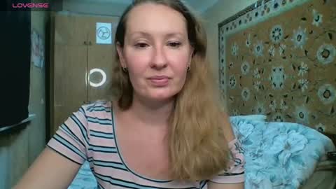 AnnaXLovers online show from July 27, 2026, 10:55 am