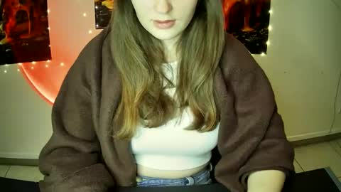 Bella online show from September 26, 2025, 6:06 am