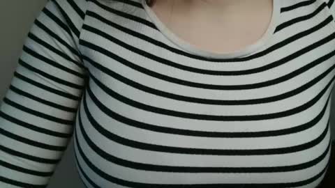 Bella online show from March 2, 2026, 12:12 pm