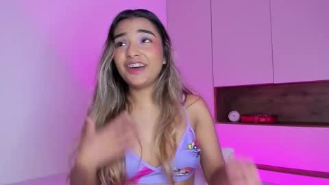 Snapshot of annebull_ chatting on February 11, 2026, 11:15 am Anne online show from February 11, 2026, 11:15 am