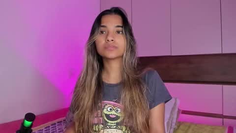 Snapshot of annebull_ chatting on February 19, 2026, 1:45 am Anne online show from February 19, 2026, 1:45 am