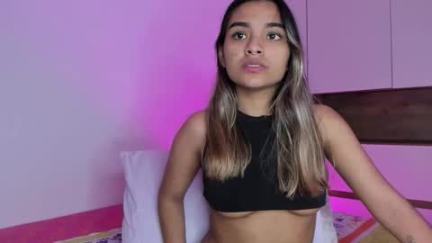 Snapshot of annebull_ chatting on March 2, 2026, 8:21 am Anne online show from March 2, 2026, 8:21 am