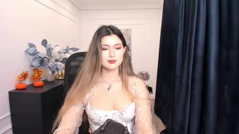 Snapshot of annetli chatting on October 14, 2025, 3:40 am annetli online show from October 14, 2025, 3:40 am