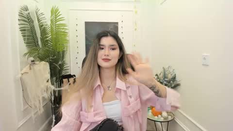 Snapshot of annetli chatting on October 30, 2025, 3:19 am annetli online show from October 30, 2025, 3:19 am