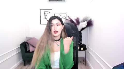 Snapshot of annetli chatting on November 10, 2025, 7:46 pm annetli online show from November 10, 2025, 7:46 pm