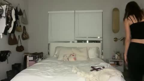 ann grayson online show from February 11, 2026, 12:15 am