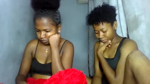 annick98 online show from February 11, 2026, 8:36 pm