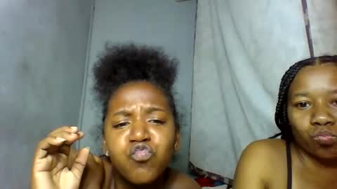 annick98 online show from February 17, 2026, 7:53 pm