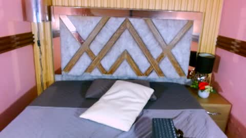 Annie  online show from April 9, 2026, 5:29 pm