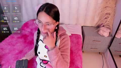   online show from November 10, 2025, 11:09 am