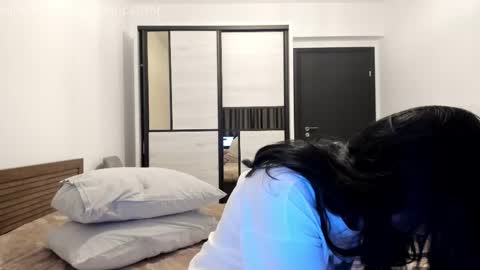 Annie online show from January 17, 2026, 9:07 pm