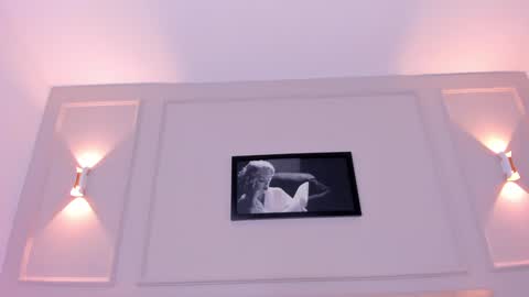 Snapshot of anniemartinezz chatting on December 31, 2024, 8:12 pm Annie online show from December 31, 2024, 8:12 pm