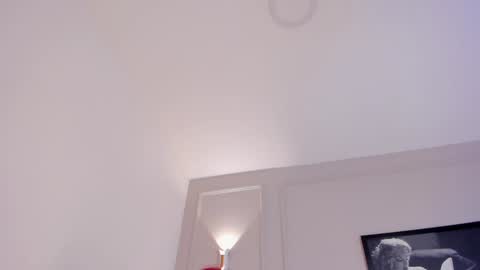 Snapshot of anniemartinezz chatting on February 8, 2025, 3:00 pm Annie online show from February 8, 2025, 3:00 pm