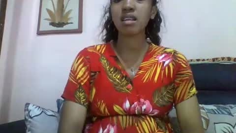 anniesexy1 online show from March 2, 2026, 7:37 am
