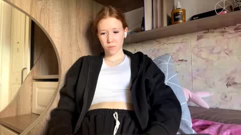 Kira online show from March 18, 2026, 10:29 am