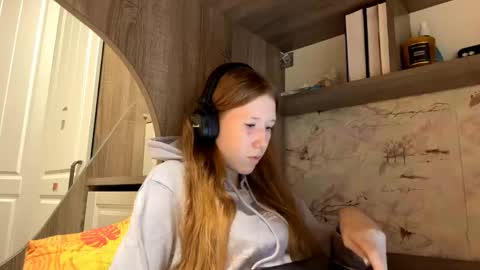 Kira online show from April 24, 2026, 11:34 am