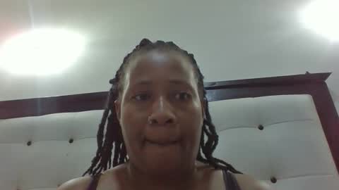 Snapshot of annlance chatting on May 18, 2026, 8:42 am annlance online show from May 18, 2026, 8:42 am