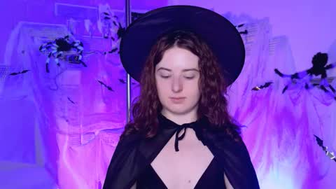 Ann Terry 3 online show from October 18, 2025, 8:26 am