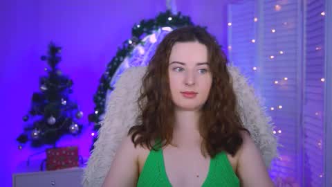 Ann Terry 3 online show from December 18, 2025, 8:42 am