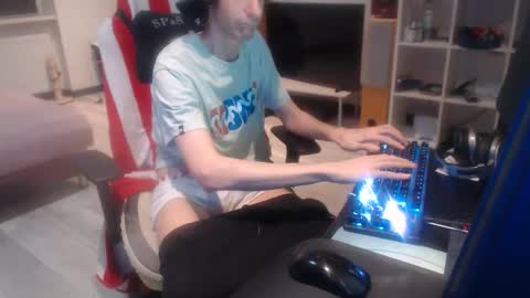 LoyalDog online show from March 28, 2026, 8:19 pm