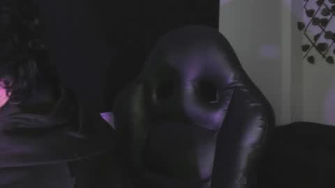 Anny online show from April 14, 2026, 4:29 am