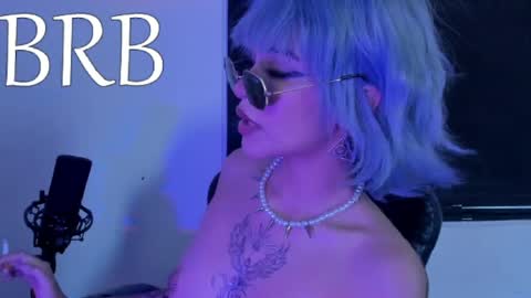 Anny online show from April 15, 2026, 12:17 am