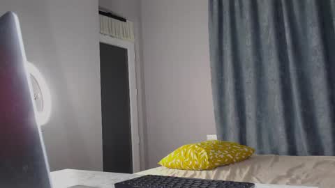 Snapshot of anny_meow chatting on February 6, 2025, 9:06 pm Ann My current schedule is below online show from February 6, 2025, 9:06 pm