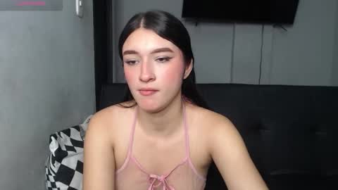 Snapshot of anny_naf chatting on October 14, 2025, 2:29 pm Anny online show from October 14, 2025, 2:29 pm