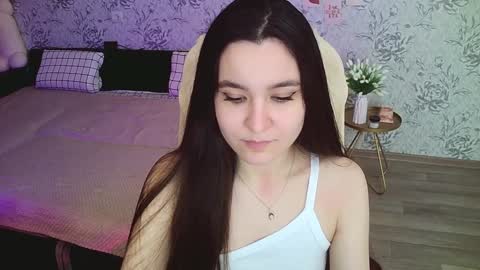 Snapshot of anny_shine chatting on January 21, 2025, 5:27 am Annie online show from January 21, 2025, 5:27 am