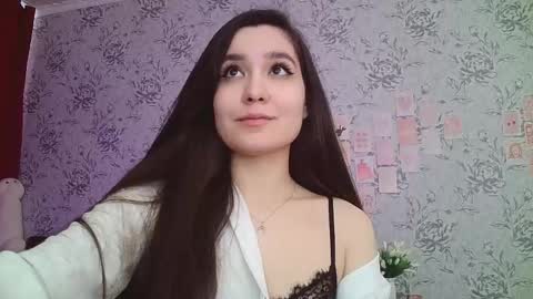 Snapshot of anny_shine chatting on February 14, 2025, 7:49 am Annie online show from February 14, 2025, 7:49 am