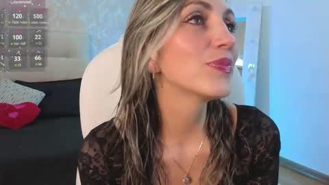 Anny online show from April 5, 2026, 11:51 am