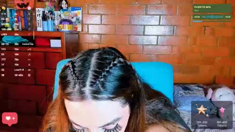 Snapshot of annycolin chatting on October 25, 2025, 4:42 am Anny IG online show from October 25, 2025, 4:42 am