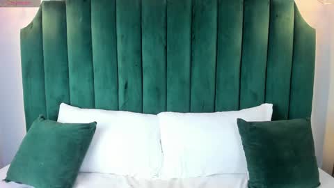 Snapshot of annycolson chatting on September 18, 2025, 4:14 am Anny Colson online show from September 18, 2025, 4:14 am