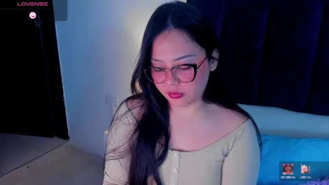 Snapshot of annye01_ chatting on December 16, 2025, 1:16 pm anny online show from December 16, 2025, 1:16 pm