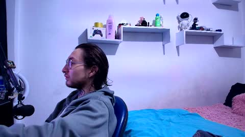 Snapshot of annyharris chatting on March 28, 2026, 4:50 pm anny harris online show from March 28, 2026, 4:50 pm